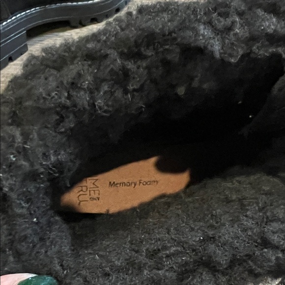 NWOT TIME and TRU Black Faux Suede Hiking Style with Memory foam Boots 10 - Picture 9 of 10